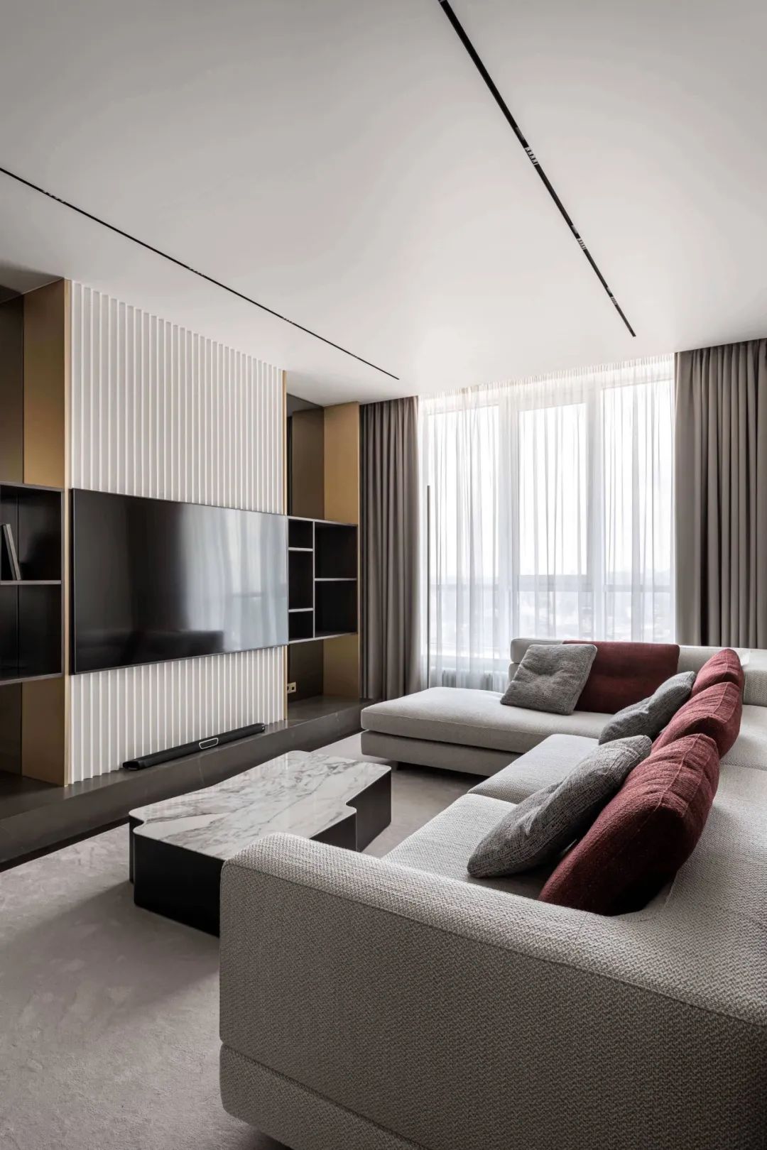 302㎡顶层复式住宅设计丨IQOSA Architect-7