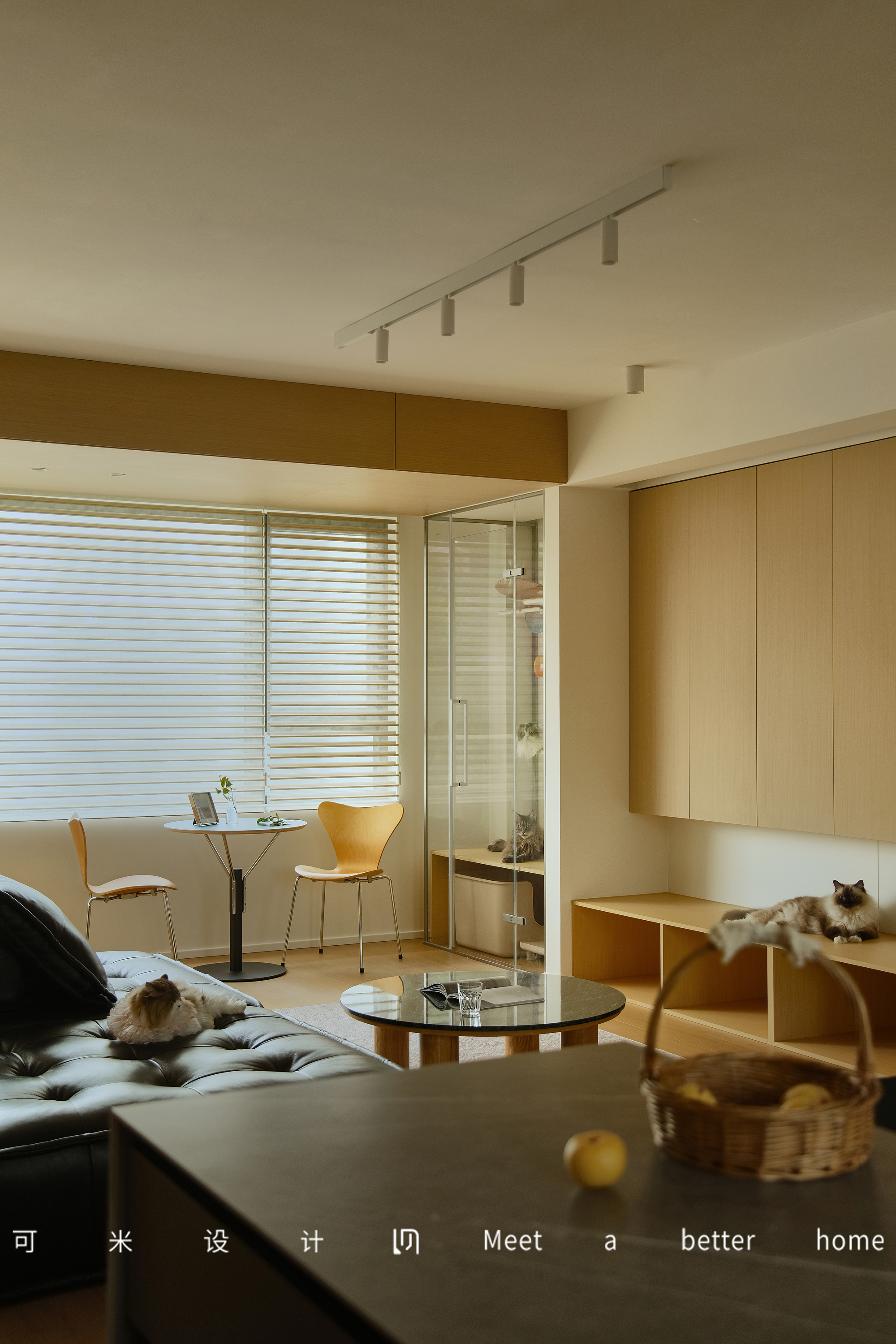 原木风的家能有多绝?我找到了烟火气+设计感的平衡术-28