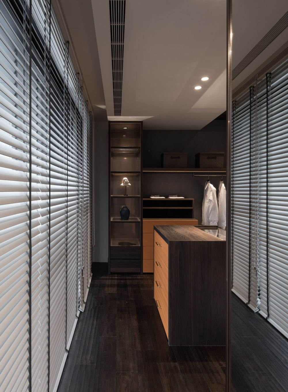 小户型衣帽间设计指南,3㎡空间也能打造炫酷衣帽间-57