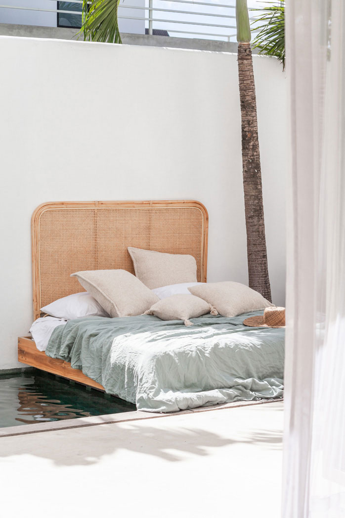 巴厘岛白色别墅-8