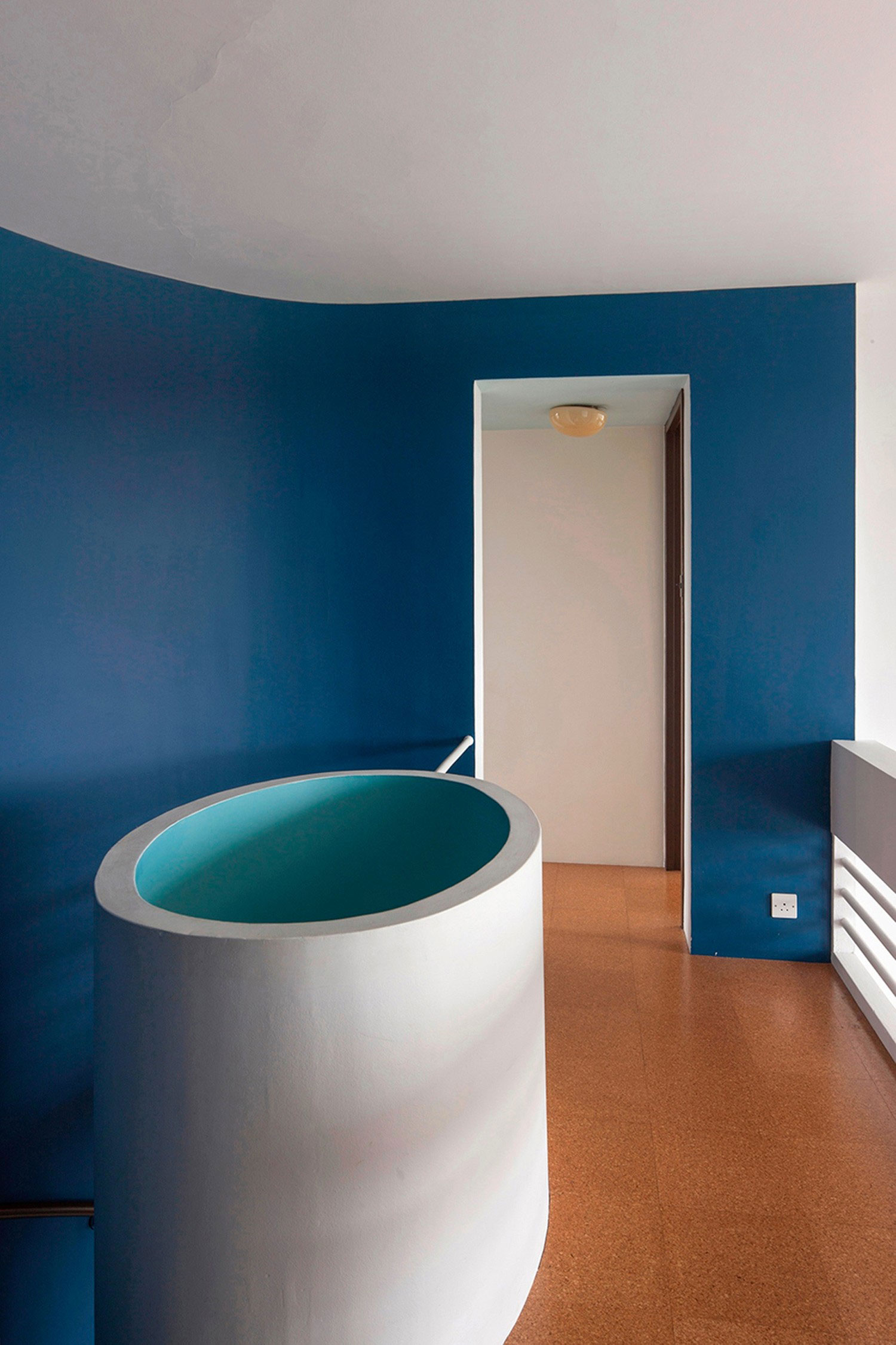 伦敦“海盖特高地 II”现代主义公寓翻新-7