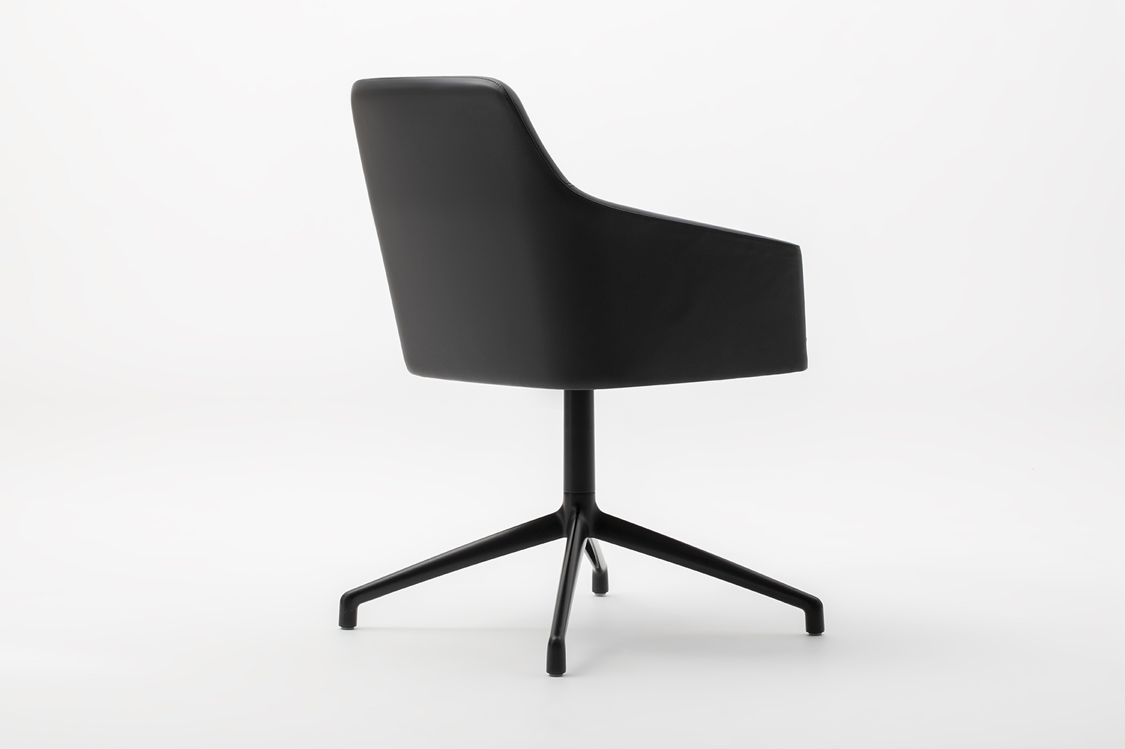 Toto · Gabbertas Studio 多功能椅设计项目丨英国丨Toto,Boss Design-19