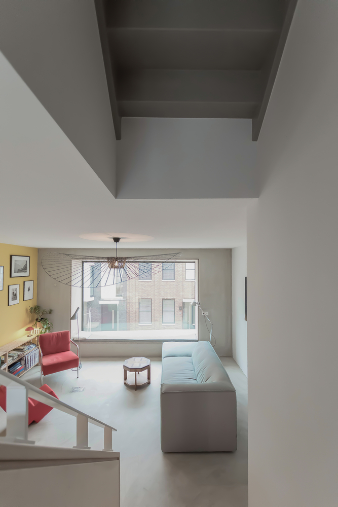 荷兰错层街景排屋，凸窗打造独特空间-12