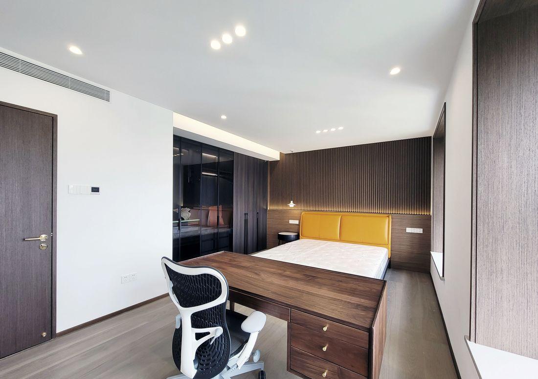 半开放厨房与餐桌相通的设计案例-14