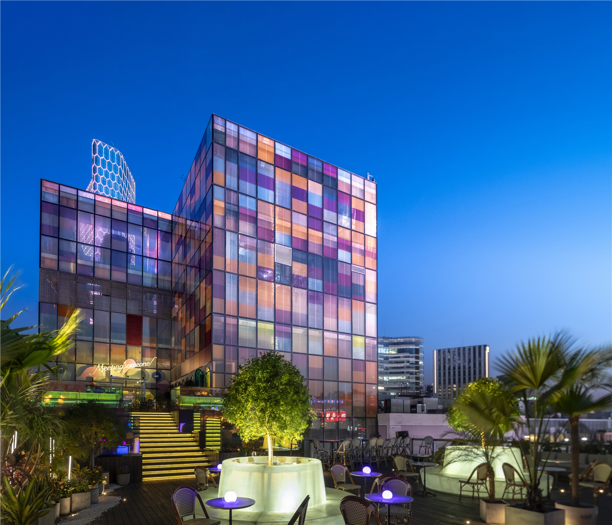 与某人相遇的唐-35