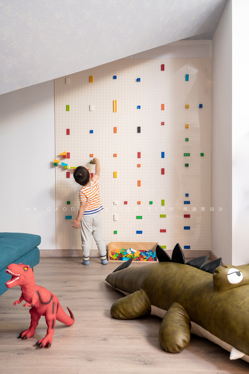 高迪愙实景 · 阁楼金色的生活理想-49