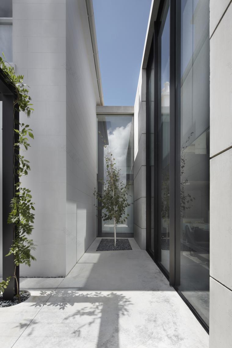 澳大利亚奥莱姆别墅(Orama Residence)丨Smart Design Studio-20