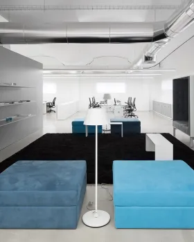 Famo Lousada 公司总部大楼改造丨葡萄牙丨Moura Martins Arq.