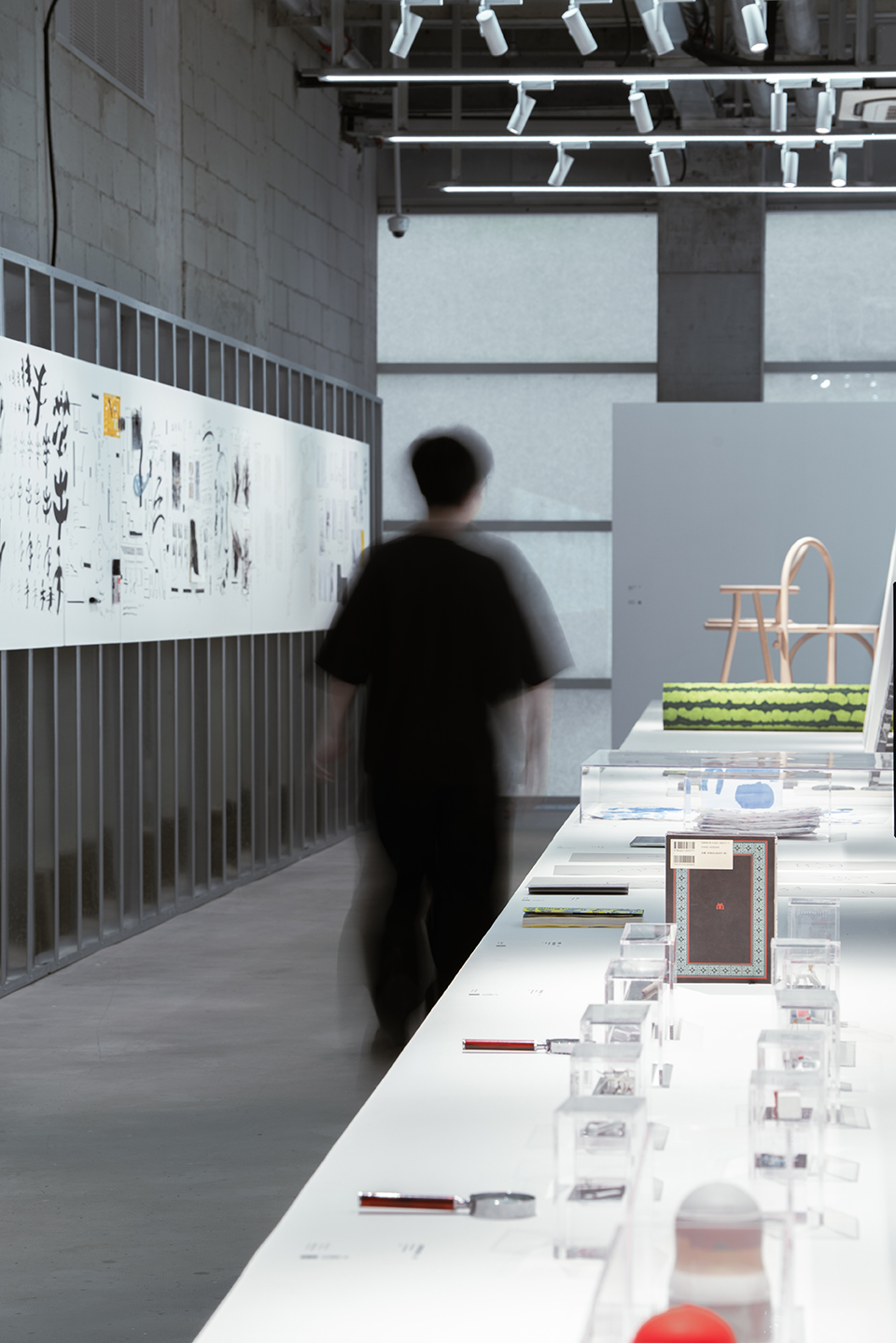 形态的诗学展陈空间设计丨中国上海丨studio AME（雨凡建筑设计工作室）-15