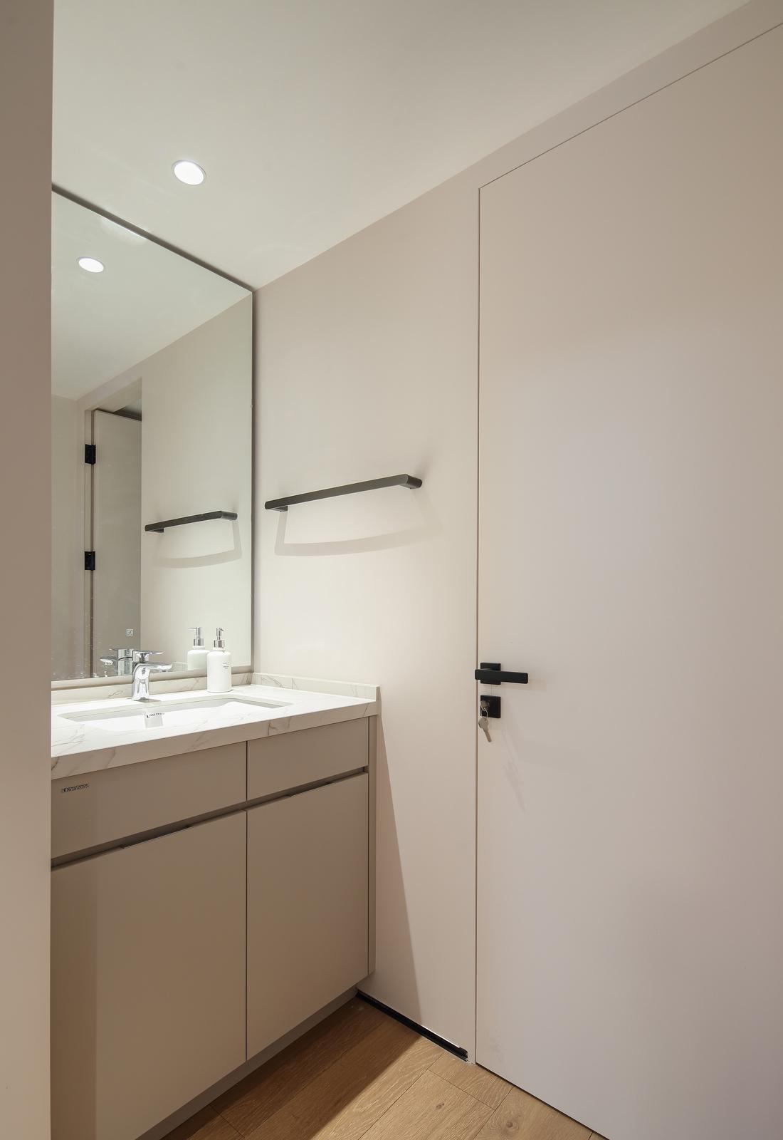 原木风高级感住宅设计-43