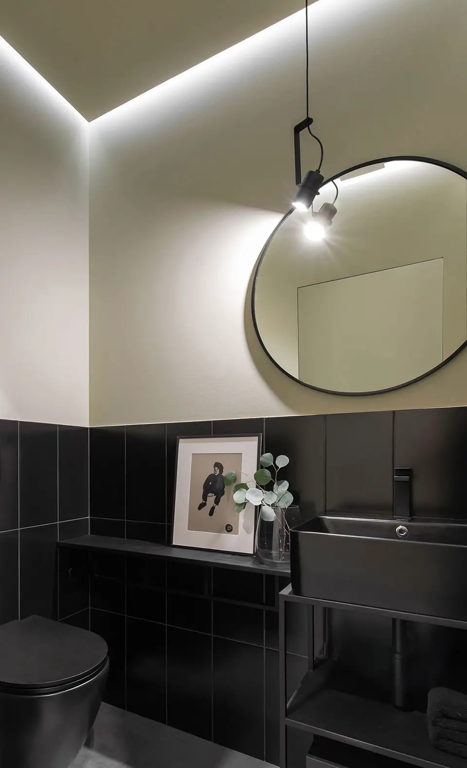 基辅 69 平米黑白绿时尚公寓设计-14