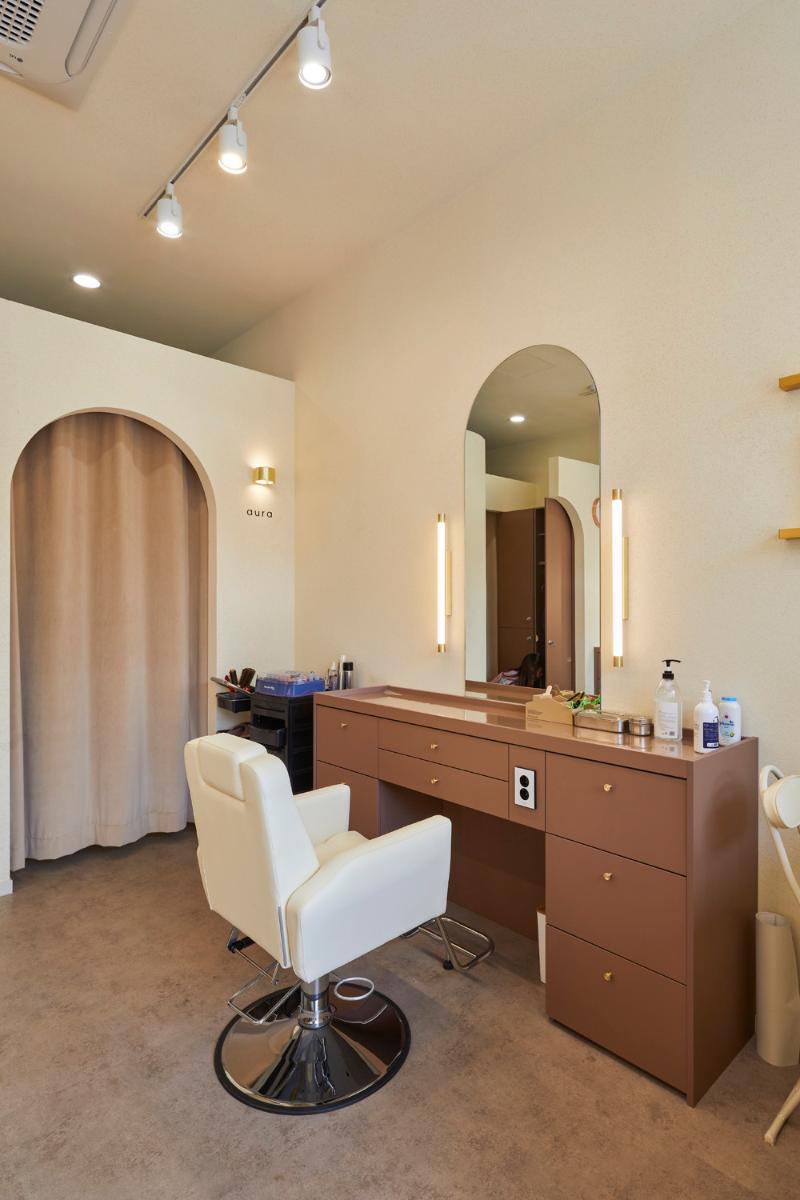 简约清新 11 坪美妆店设计-7