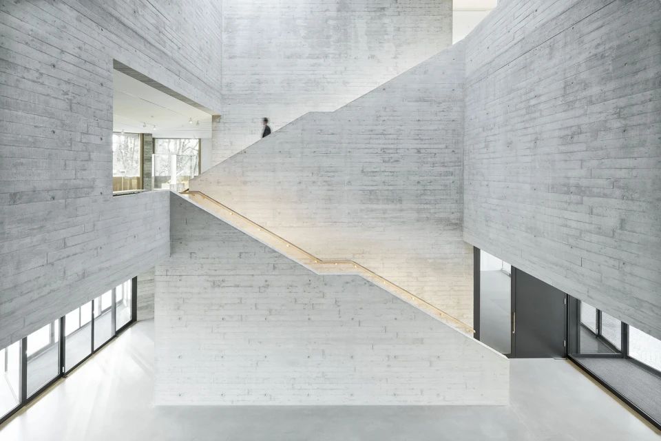 Pool Leber建筑事务所 | 理性与诗意的完美结合-38