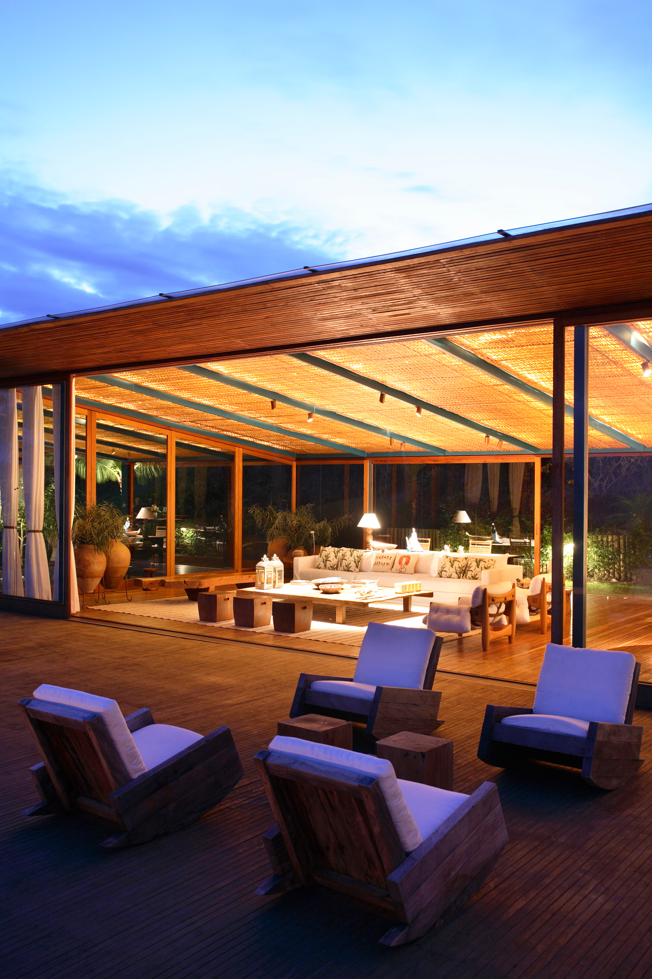 Residência ZM — Jacobsen Arquitetura-8