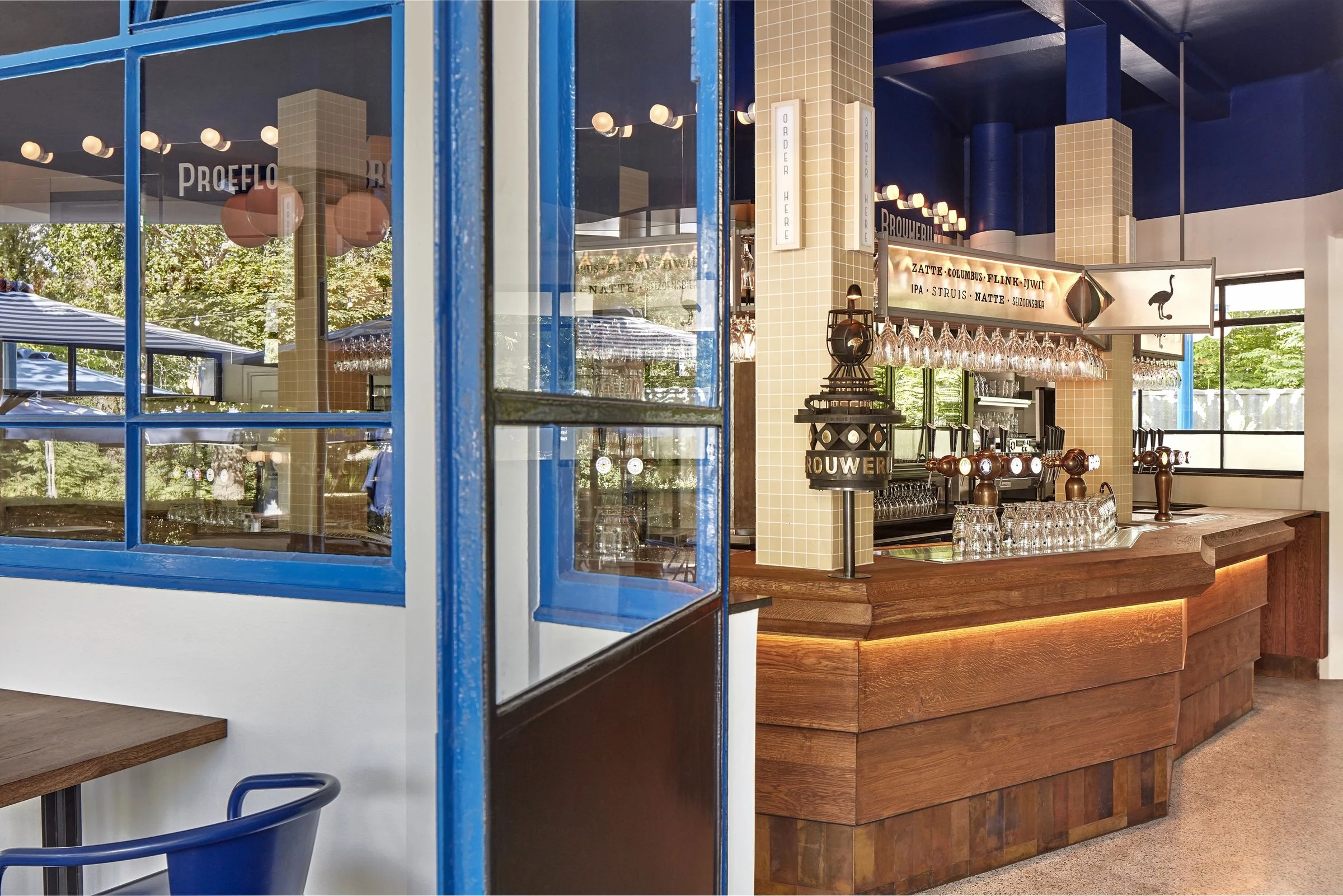 荷兰 Amsterdam 的绿色宁静餐厅 Blauwe Theehuis-43