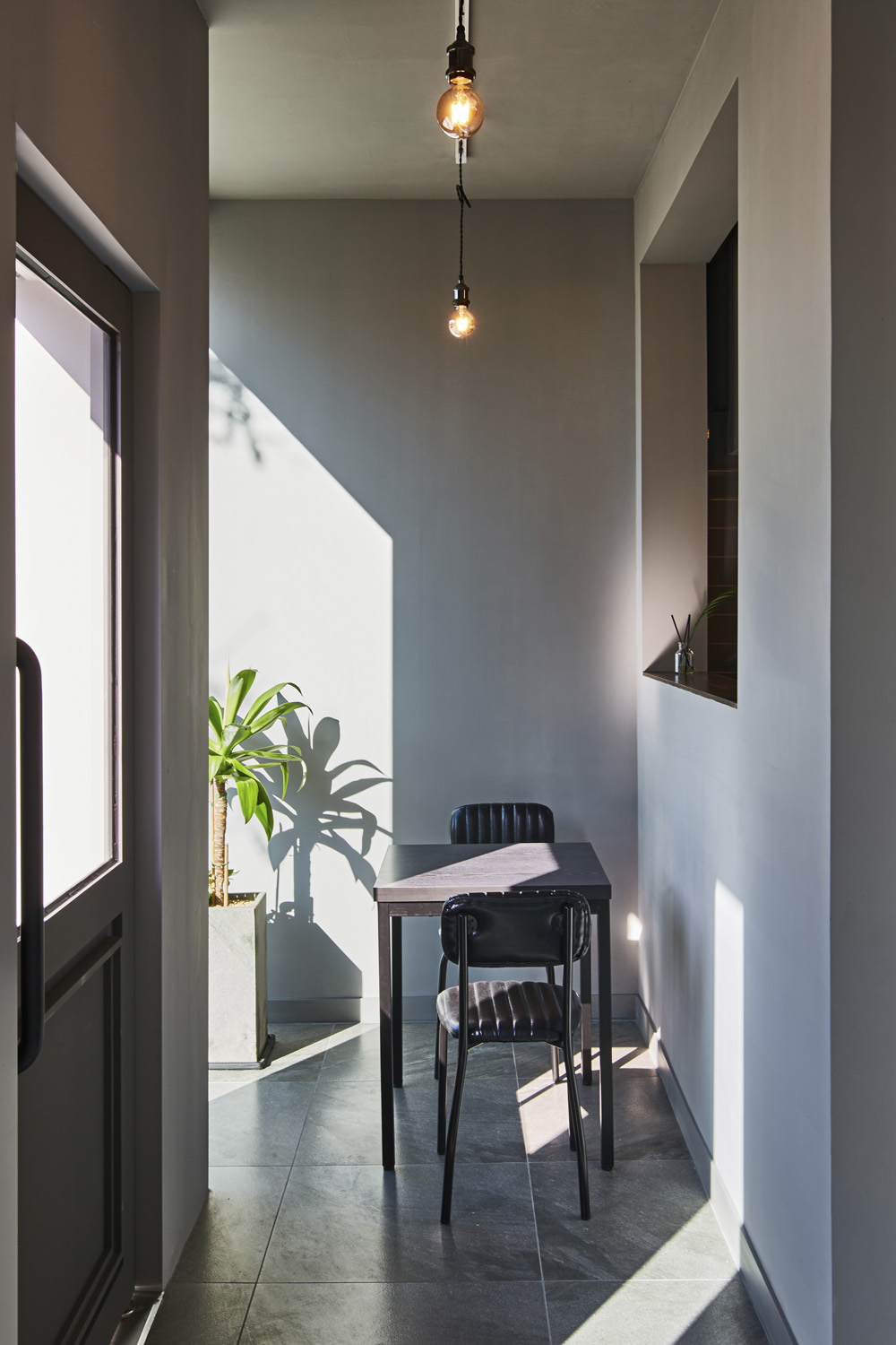 简约清新 18 坪咖啡厅设计-12