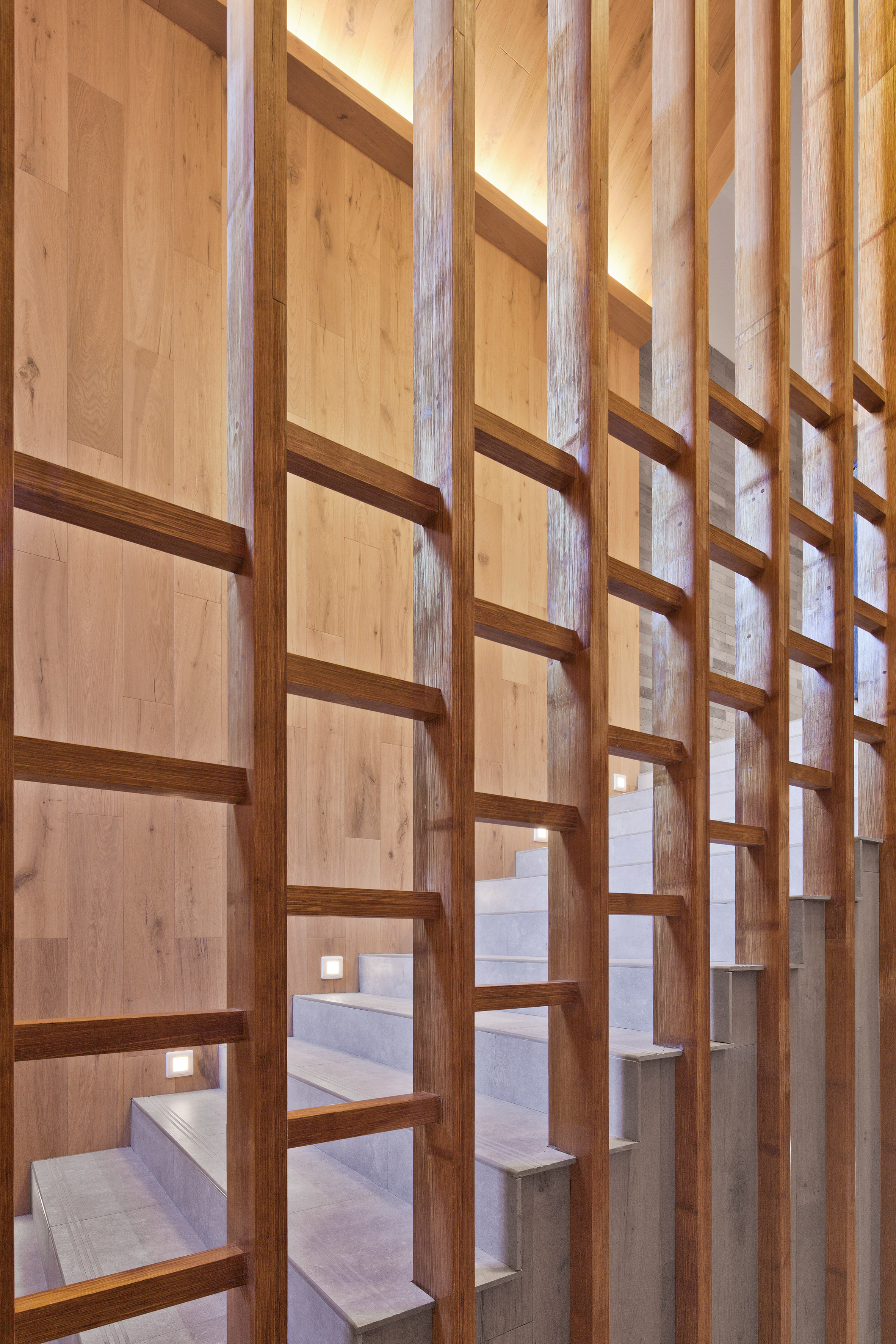 Penda inserts house-shaped opening into facade of hotel in Beijing hutong-24