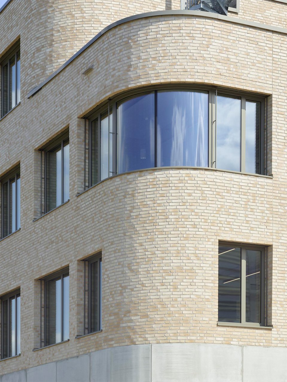 亚马逊图宾根研发中心丨BODAMER FABER ARCHITEKTEN BDA-27