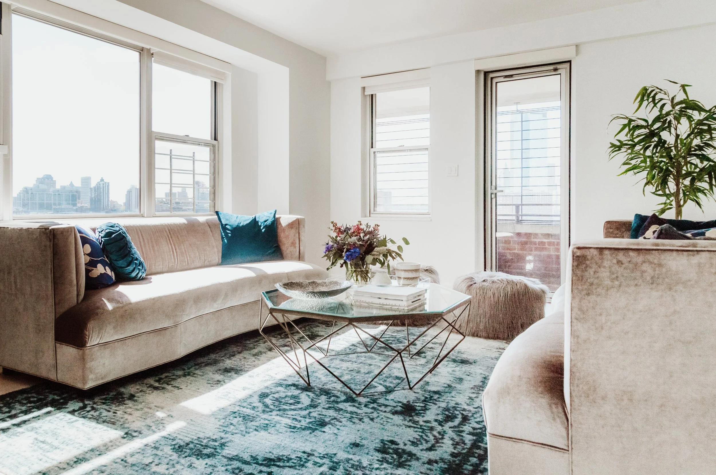 罗斯福osevelt 快速路沿线的家庭住宅

注：FDR Drive指富兰克林·德拉诺·罗斯福快速路（Franklin Delano Roosevelt Drive ），为符合中文表达习惯，这里把FDR翻译成罗斯福 丨美国纽约市丨Faust Design Build-8