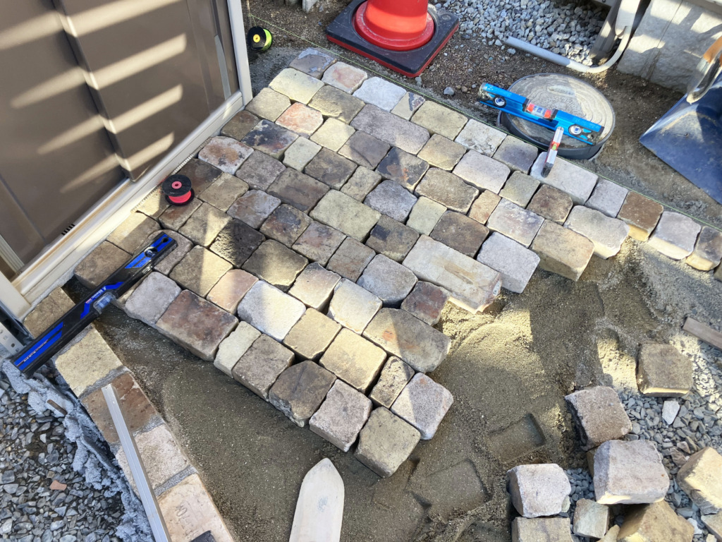 M様邸洋风庭院改造-21