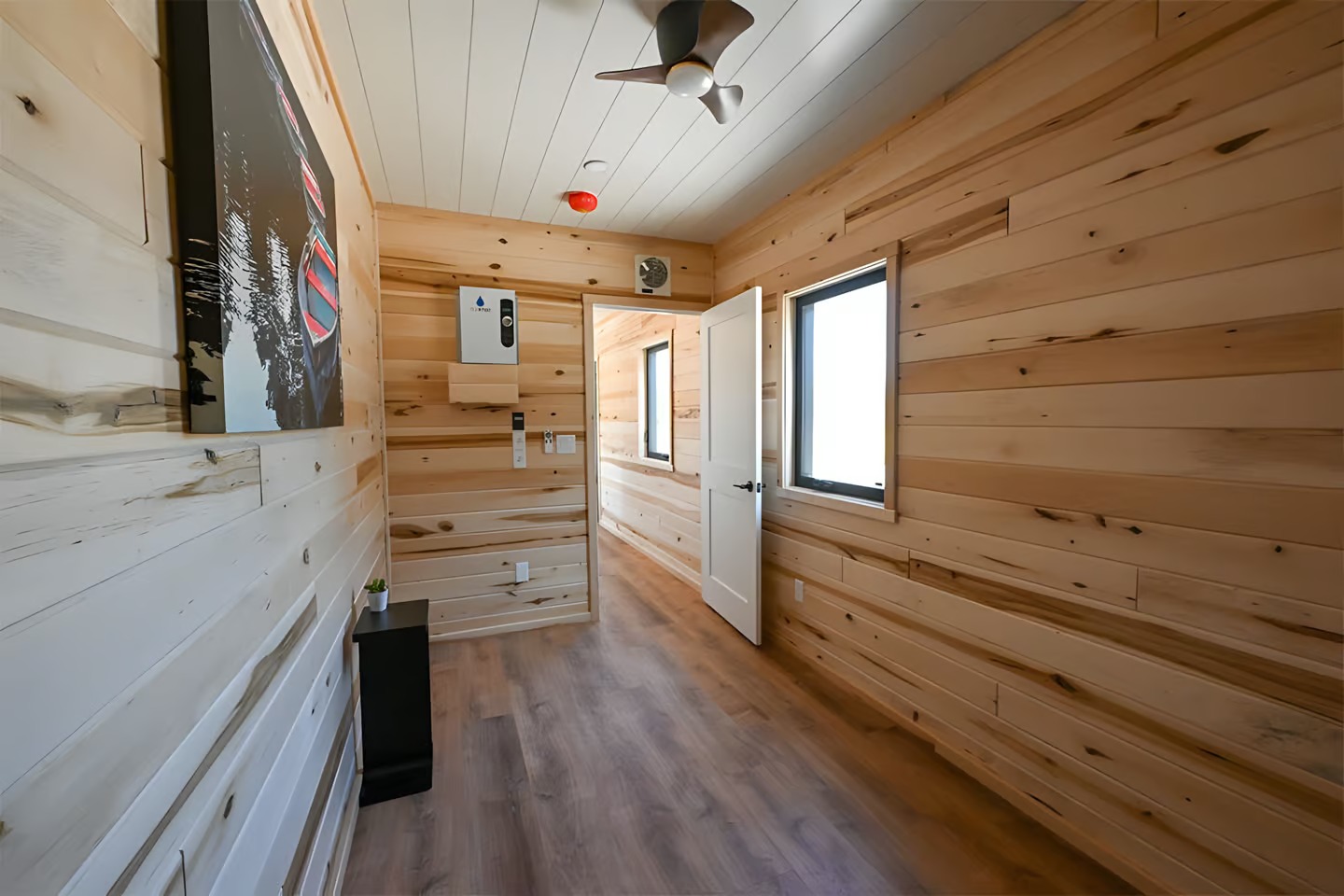 Augustine 集装箱小房子丨Backcountry Containers-4