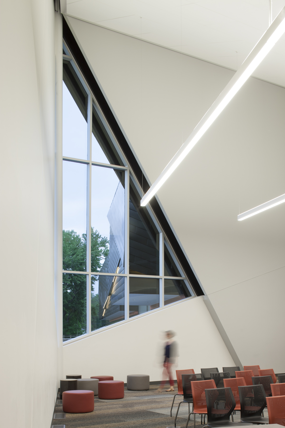 Louisville Free Public Library Southwest / JRA Architects + MSR-37