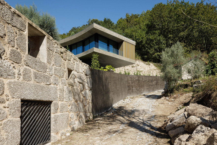 BOURO 住宅丨葡萄牙丨MUTANT ARQUITECTURA & DESIGN-19