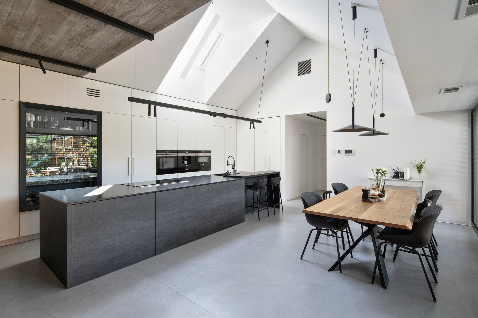 灰色房子丨RS+ Robert Skitek-17