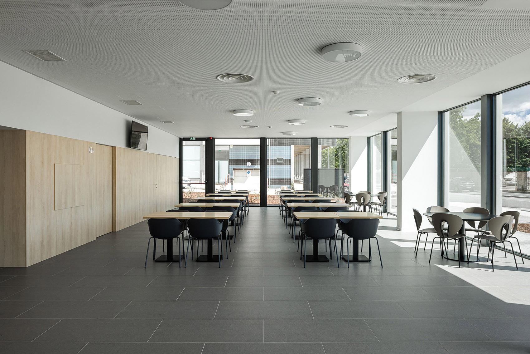 B&B Famalicão 酒店丨葡萄牙丨Jorge Domingues Arquitetos-71