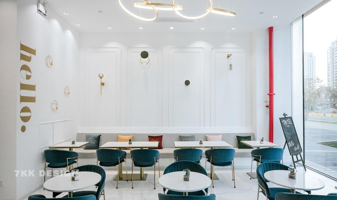 北欧风餐厅设计，温馨简约，金色点缀，打造现代轻奢空间-2