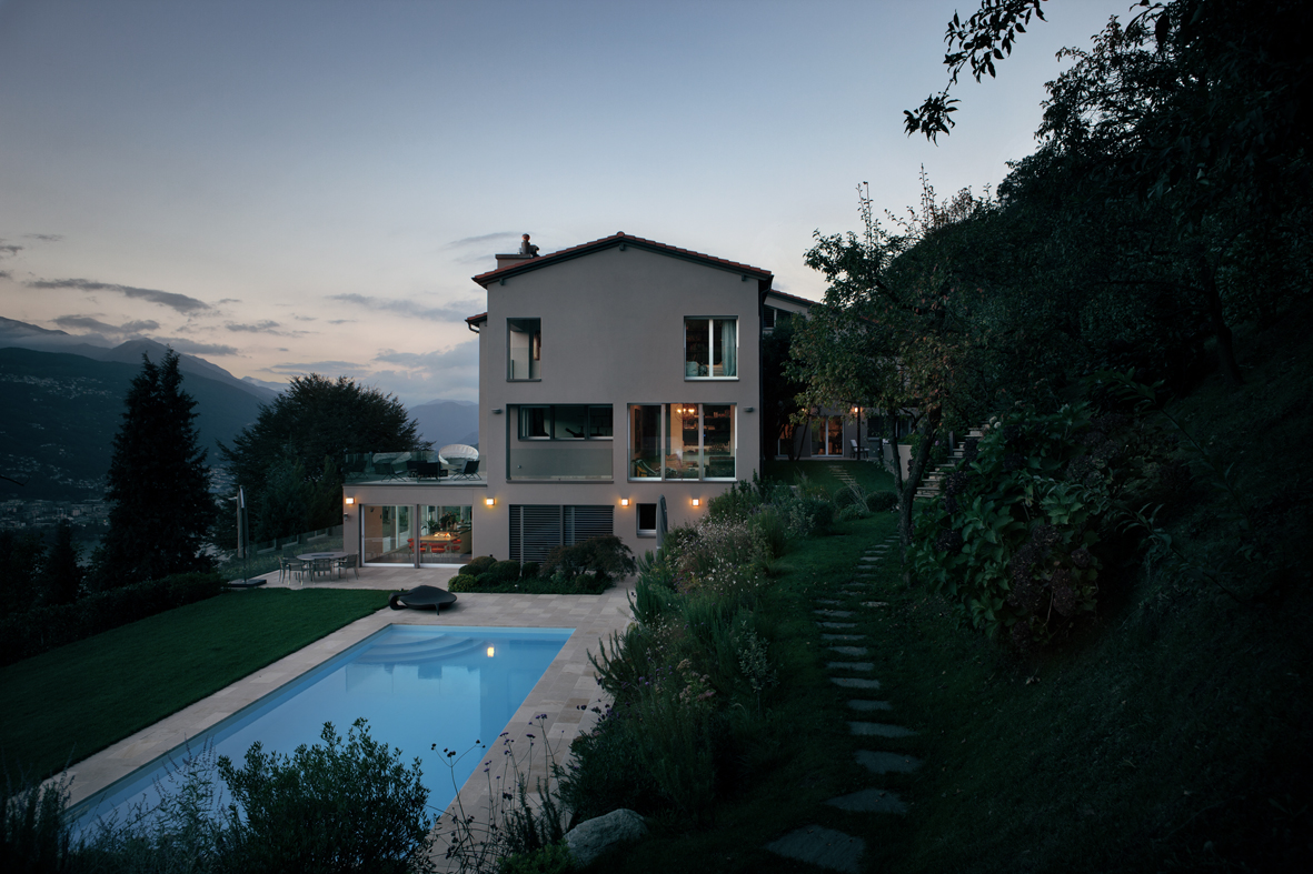 奥尔特利建筑师事务所打造的意大利私人别墅-0