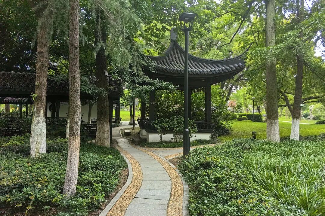 ASLA获奖作品 连接过去和未来的城市绿洲——嘉兴火车站景丨中国嘉兴丨致舍景观-34