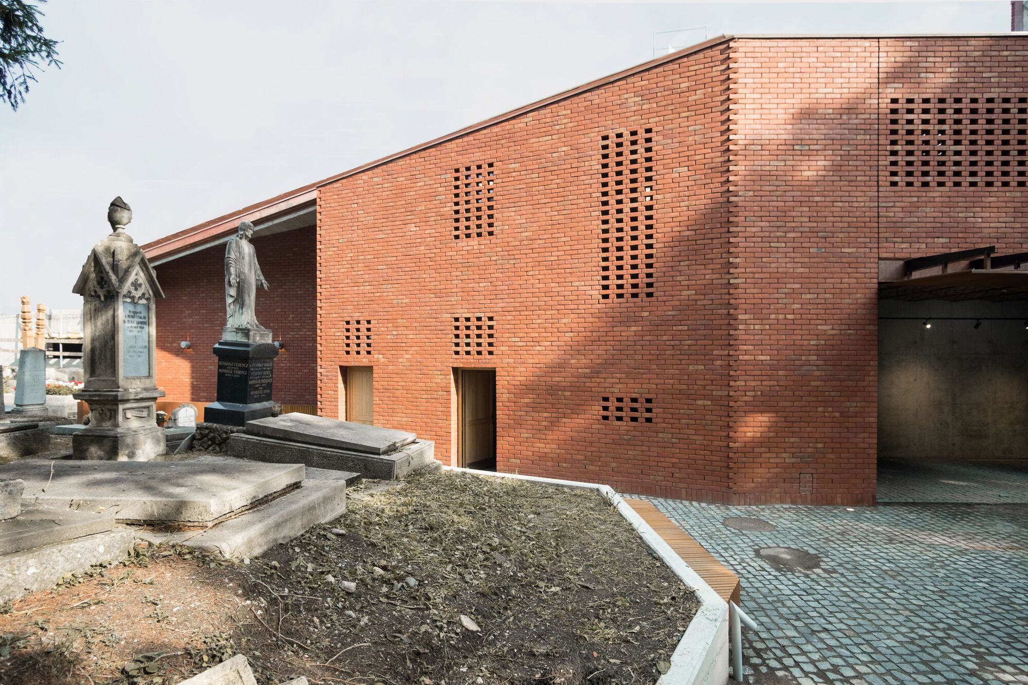 路德教会殡仪馆礼拜堂丨罗马尼亚克卢日纳波卡丨TEKTUM-33