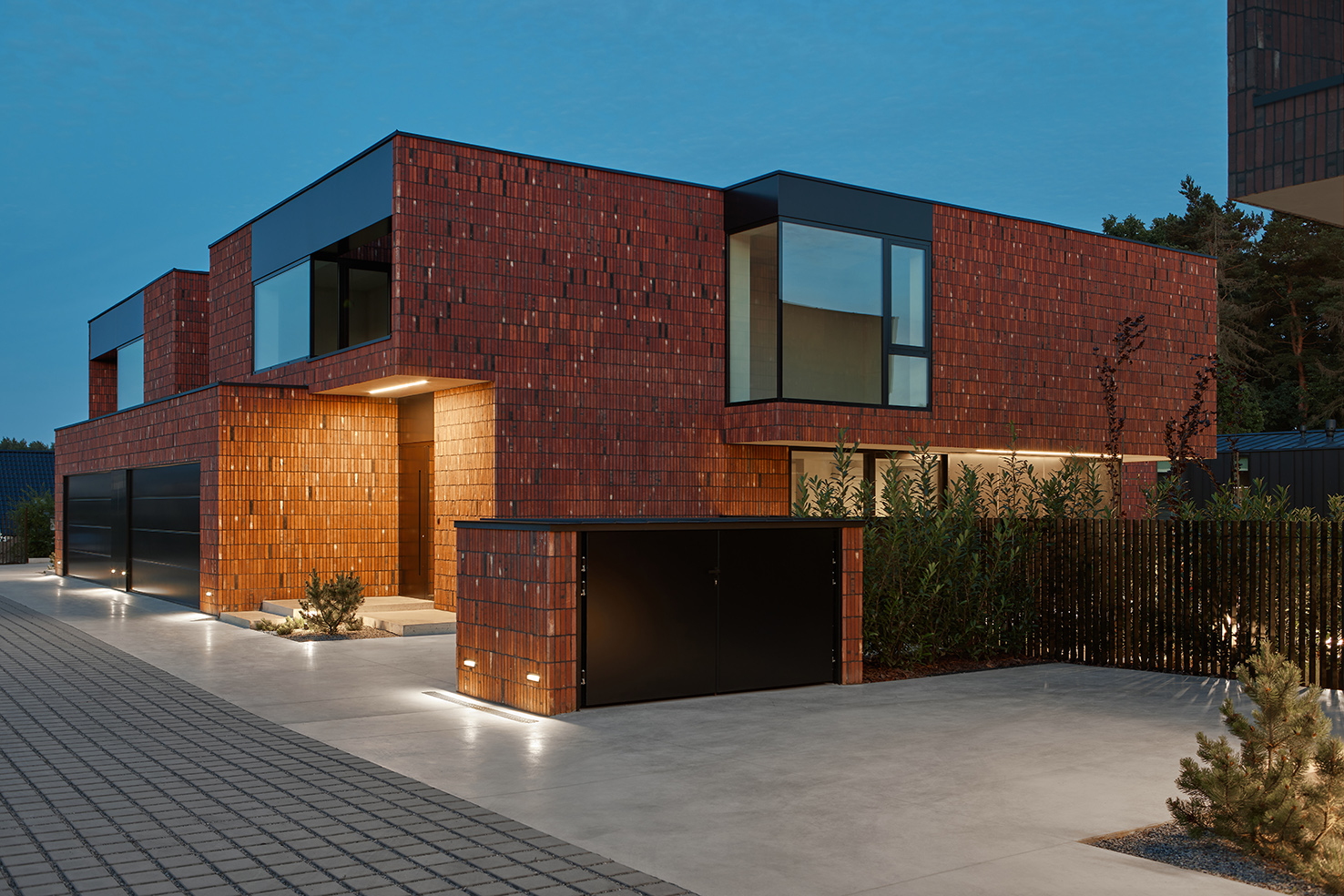 红·多姆B（注：由于RUBRA和DOM B可能是特定的专业术语、品牌名、人名等，这里仅根据常规音译给出结果，可能与实际含义有偏差） 丨mgr arch. Pawel Lis-17