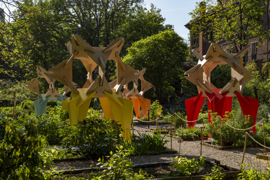 尼拉亚景观装置丨IDIEQ-27