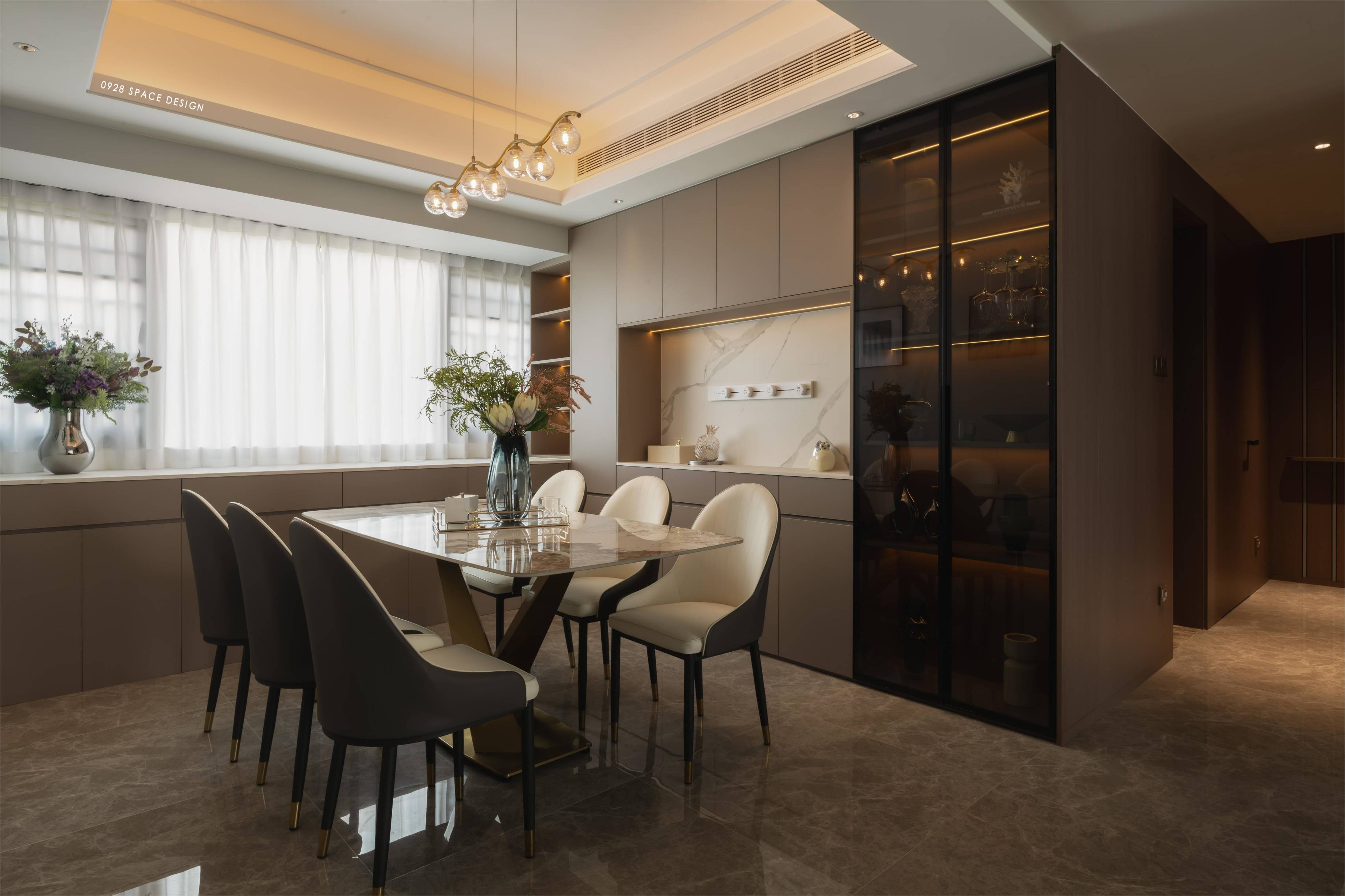 现代轻奢亲子房设计-25