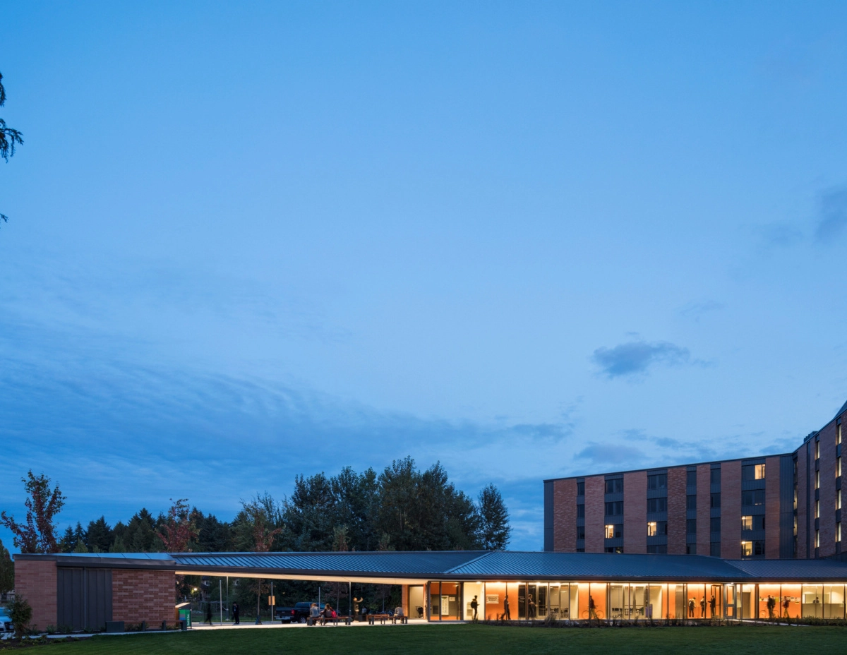 温哥华 UBC Cesna'em 学生公寓，打造灵动共享空间-8