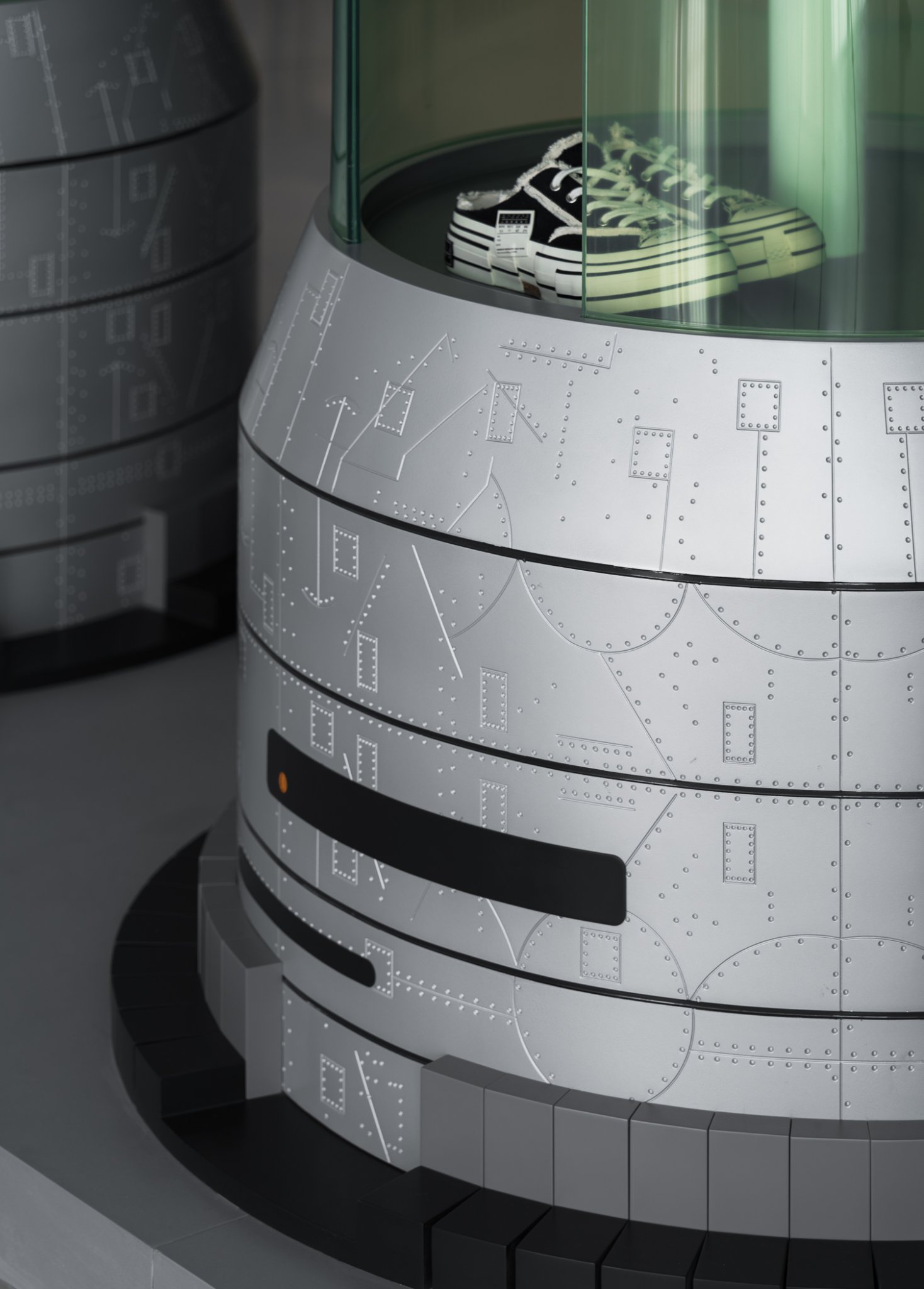 Dong'an Lu·emporium 的“未来实验室”鞋店-9