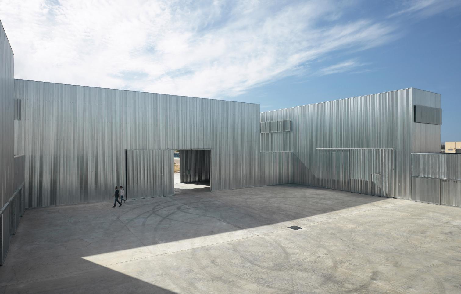 工业风厂房设计 | 西班牙 Don Benito 新厂房-12