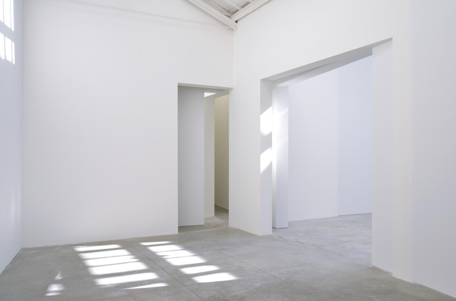 错位建筑 · 西班牙馆在威尼斯双年展的独特设计-15