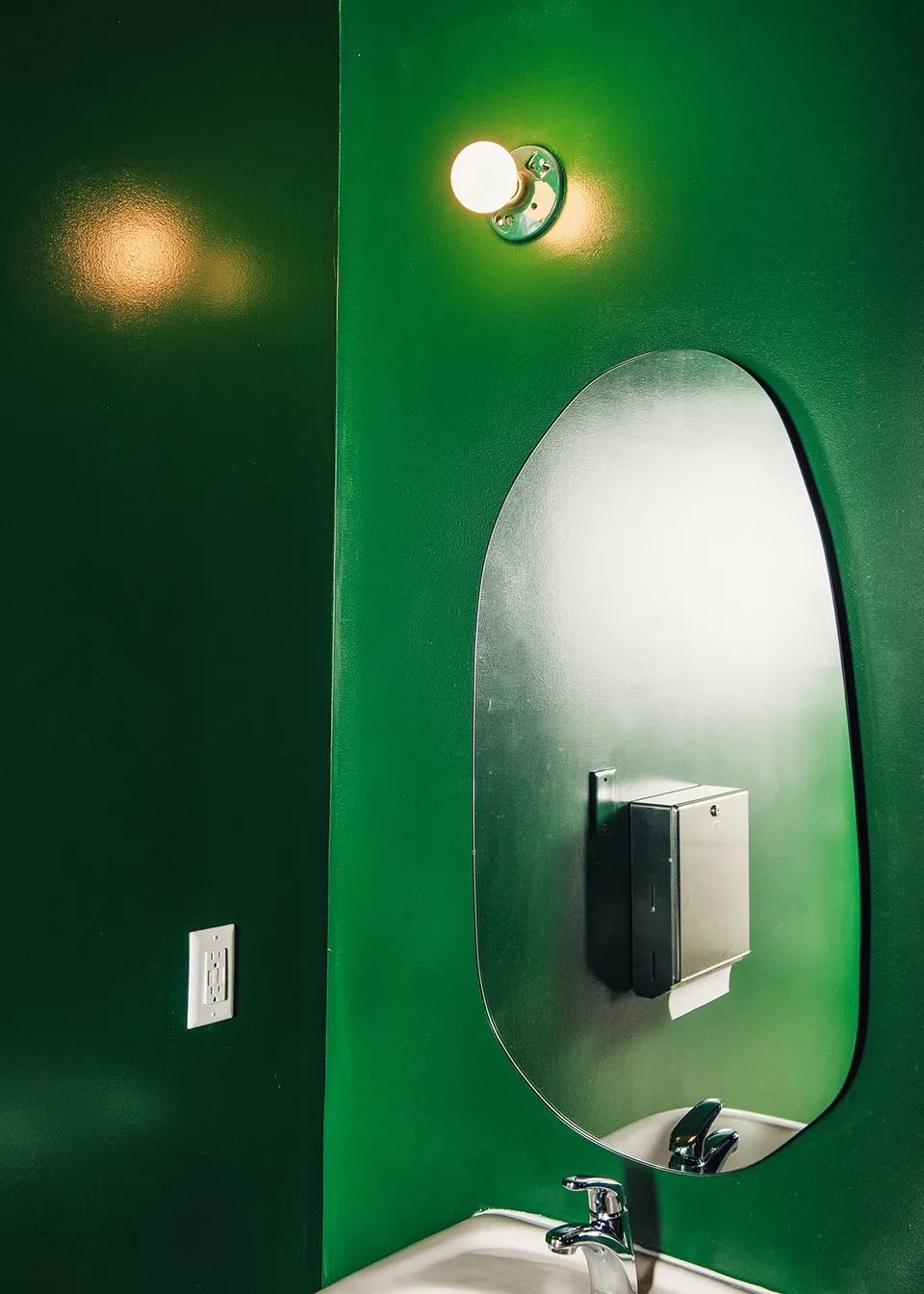 温哥华 Tacofino 餐厅自然氛围空间设计-43