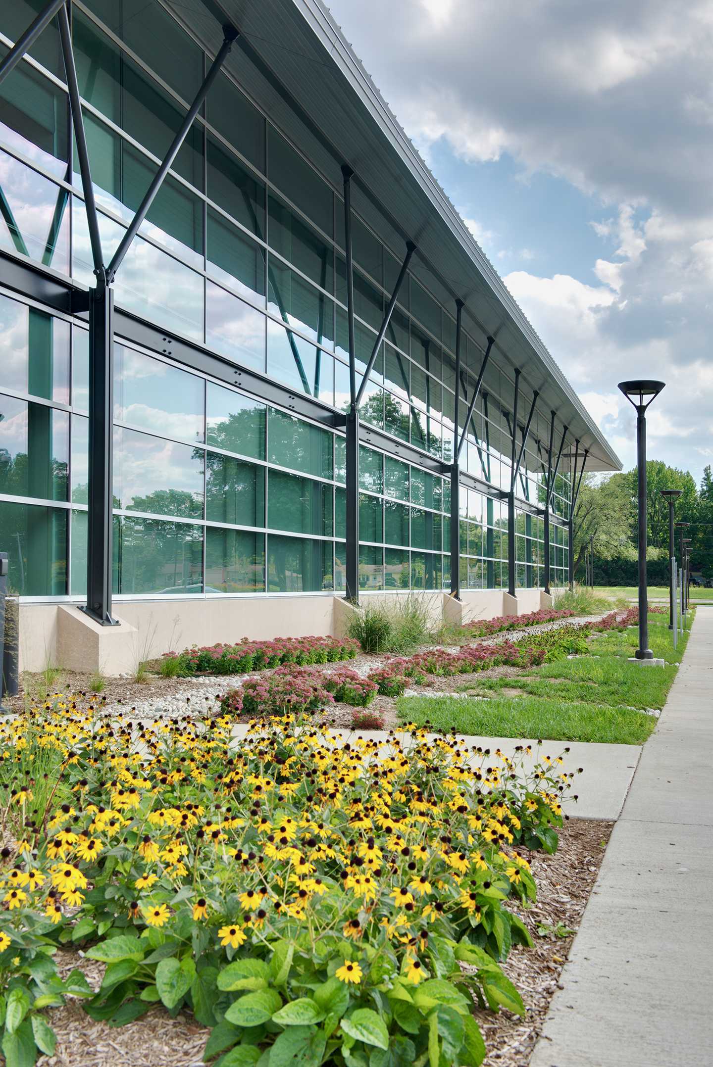 学术成就中心——绿色环保、功能齐全的教育空间-19