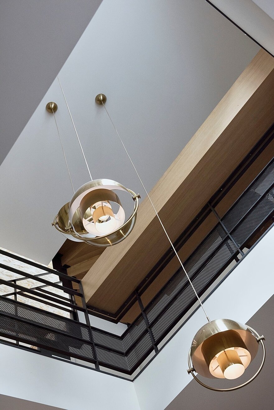 巴黎 10 区庭院旧宅变宜居家庭住宅-6