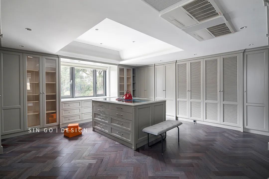 五大设计牛人教你打造“女王级”衣帽间-94