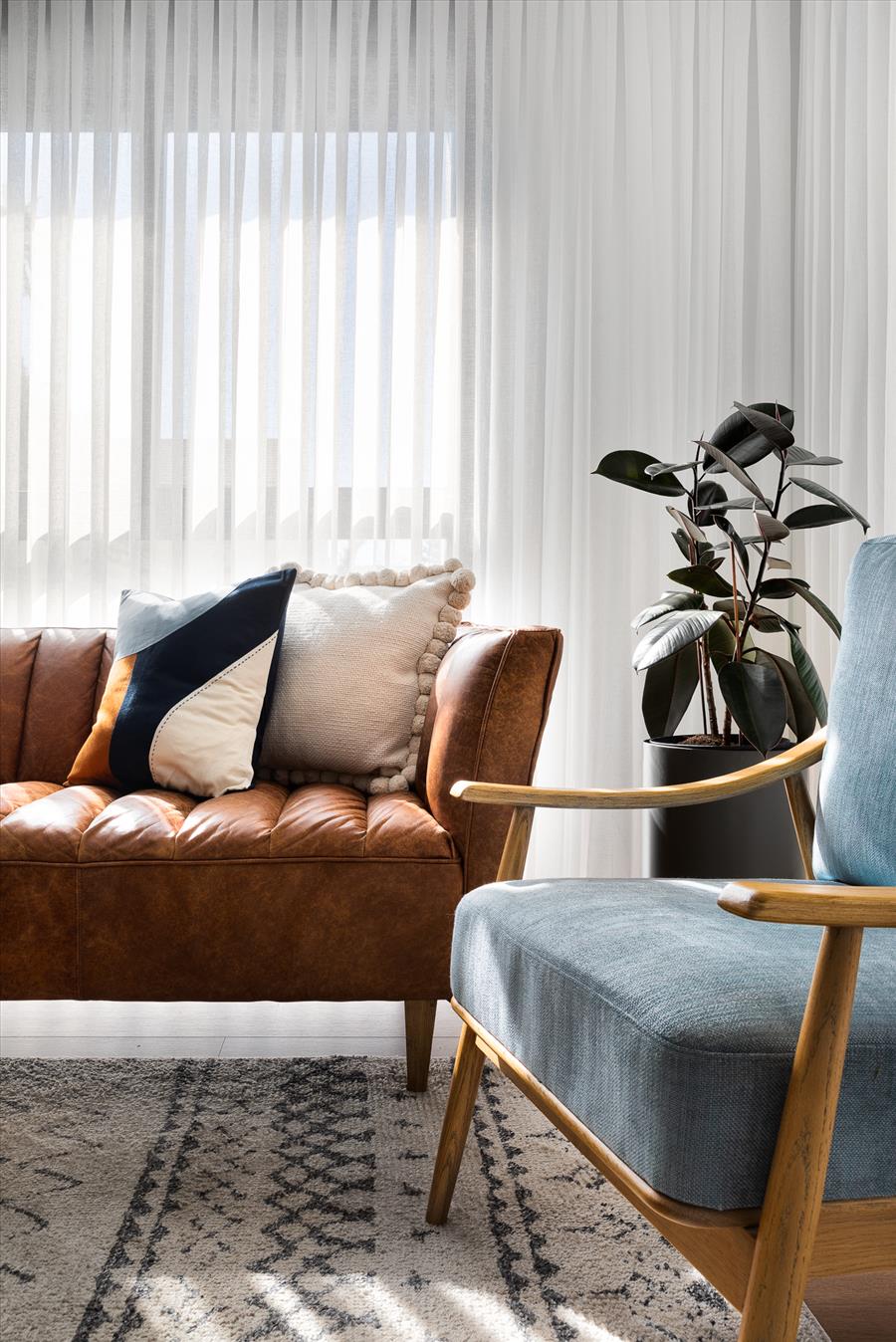 אושי דר | עיצוב פנים דירה 4 חדרים בגבעתיים - PICKINTERI-8