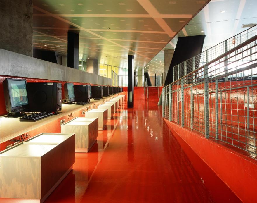 伊利诺伊理工学院麦考密克论坛校园中心-9