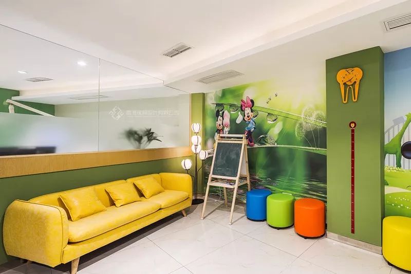 乐山博恩口腔医院 | 温馨舒适的多维空间设计-34