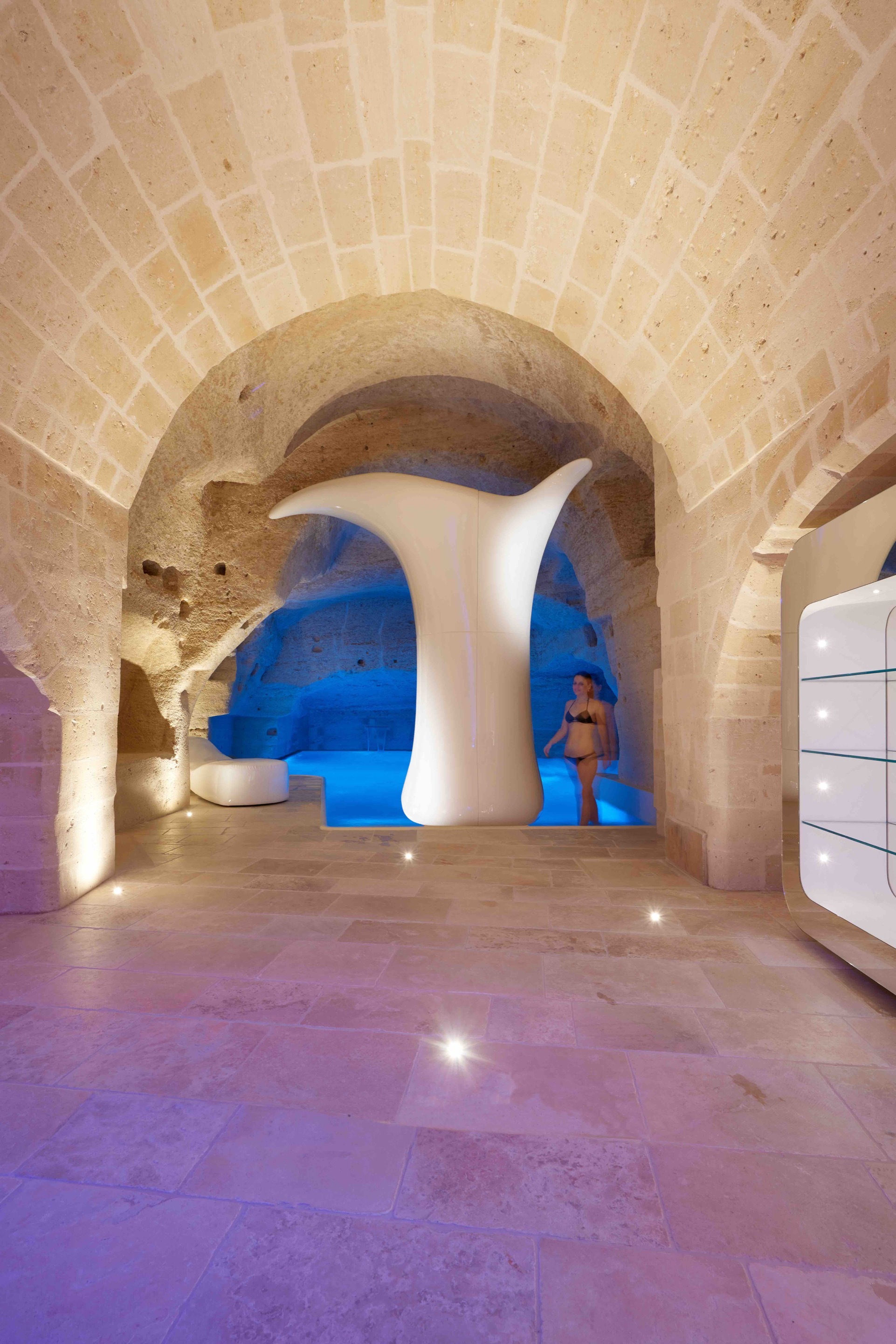 Aquatio Cave Luxury Hotel & SPA / Simone Micheli-76