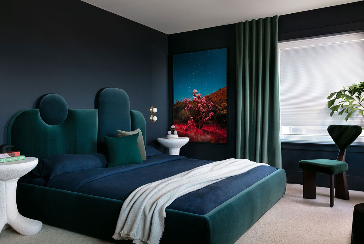 温哥华独特公寓 | 色彩与创意的完美交织-1