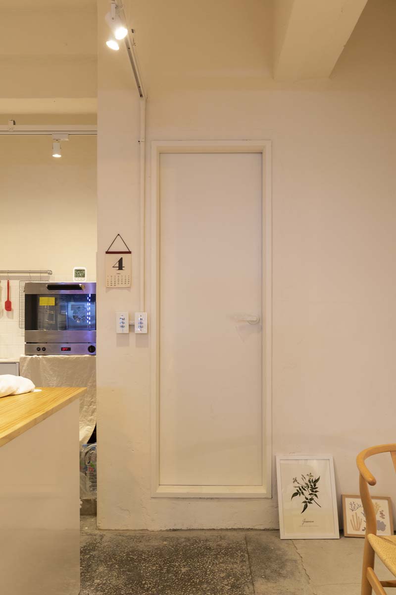 7 坪极简风咖啡馆，韩式工业风设计魅力-10